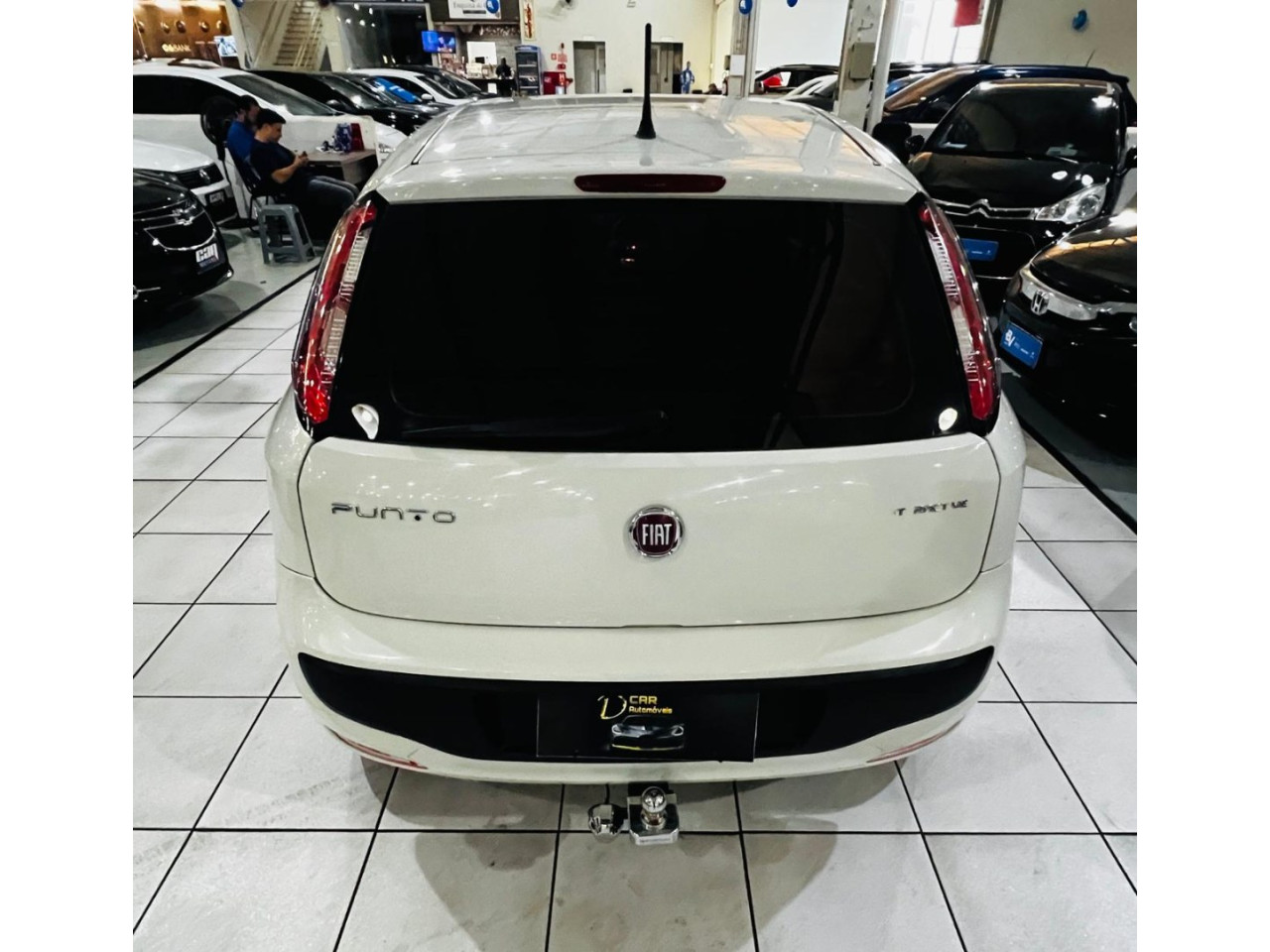 Punto 1.4 4P ATTRACTIVE FLEX