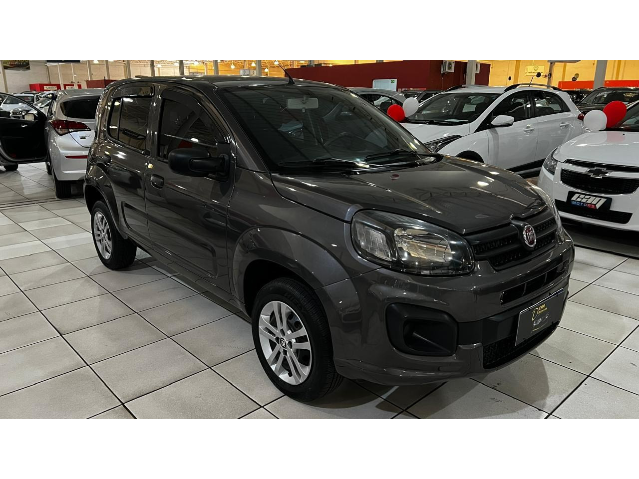 Uno 1.0 4P FLEX ATTRACTIVE