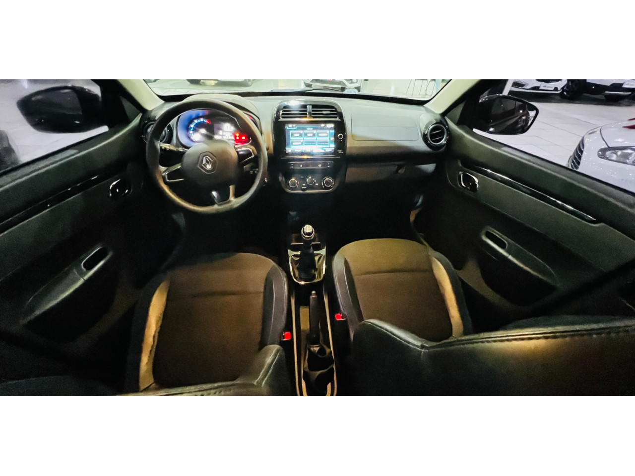 Kwid 1.0 12V 4P SCE FLEX INTENSE