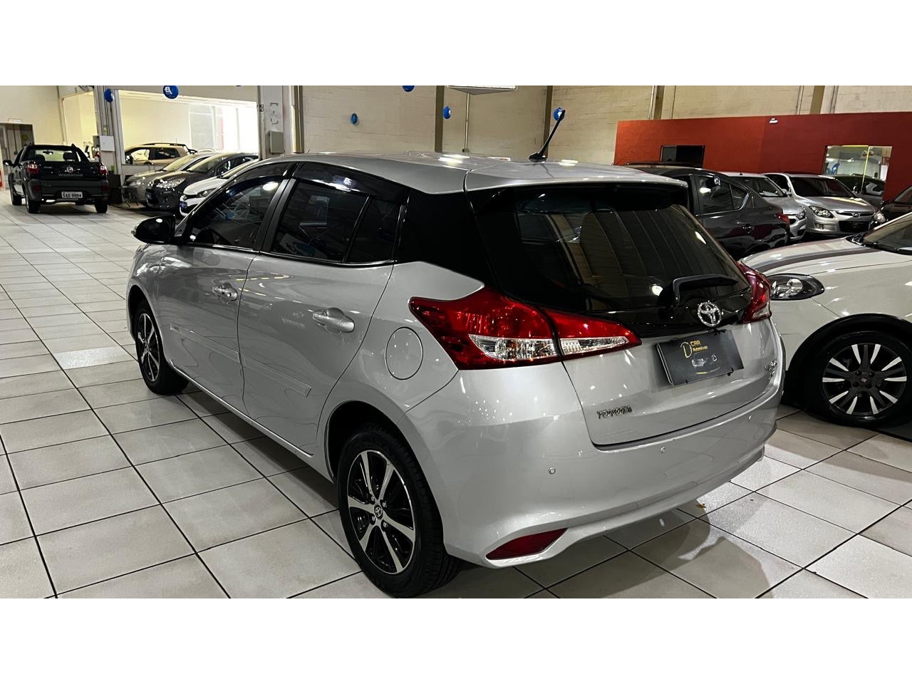 Yaris Hatch 1.5 16V 4P FLEX XL MULTIDRIVE AUTOMÁTICO CVT