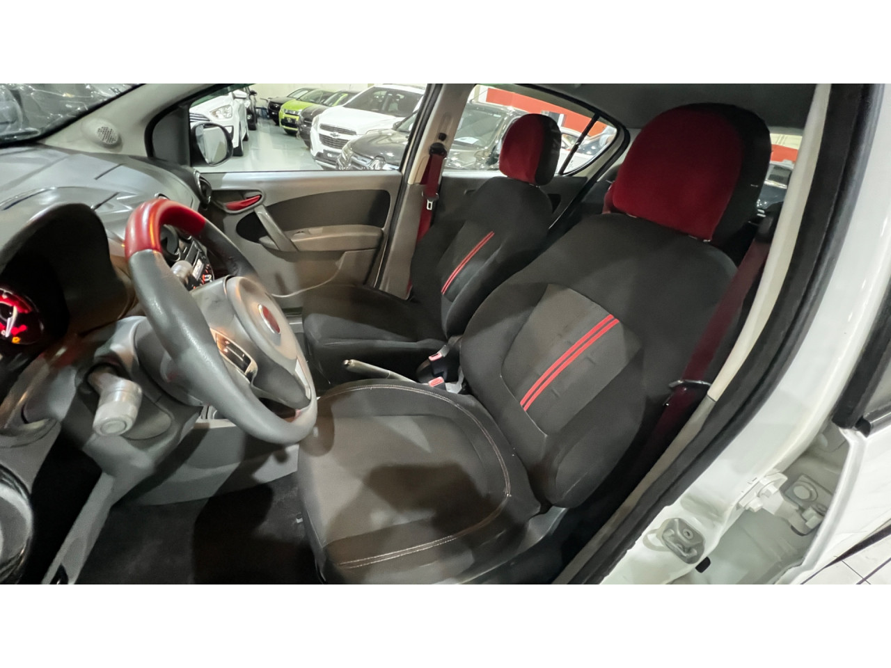 Palio 1.6 16V 4P FLEX SPORTING