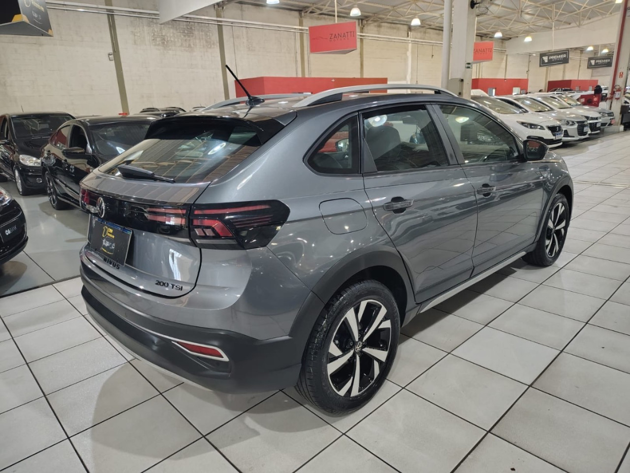 Nivus 1.0 4P FLEX 200 TSI HIGHLINE TURBO AUTOMÁTICO