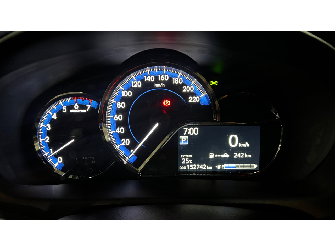 Yaris Hatch 1.5 16V 4P FLEX XS MULTIDRIVE AUTOMÁTICO CVT