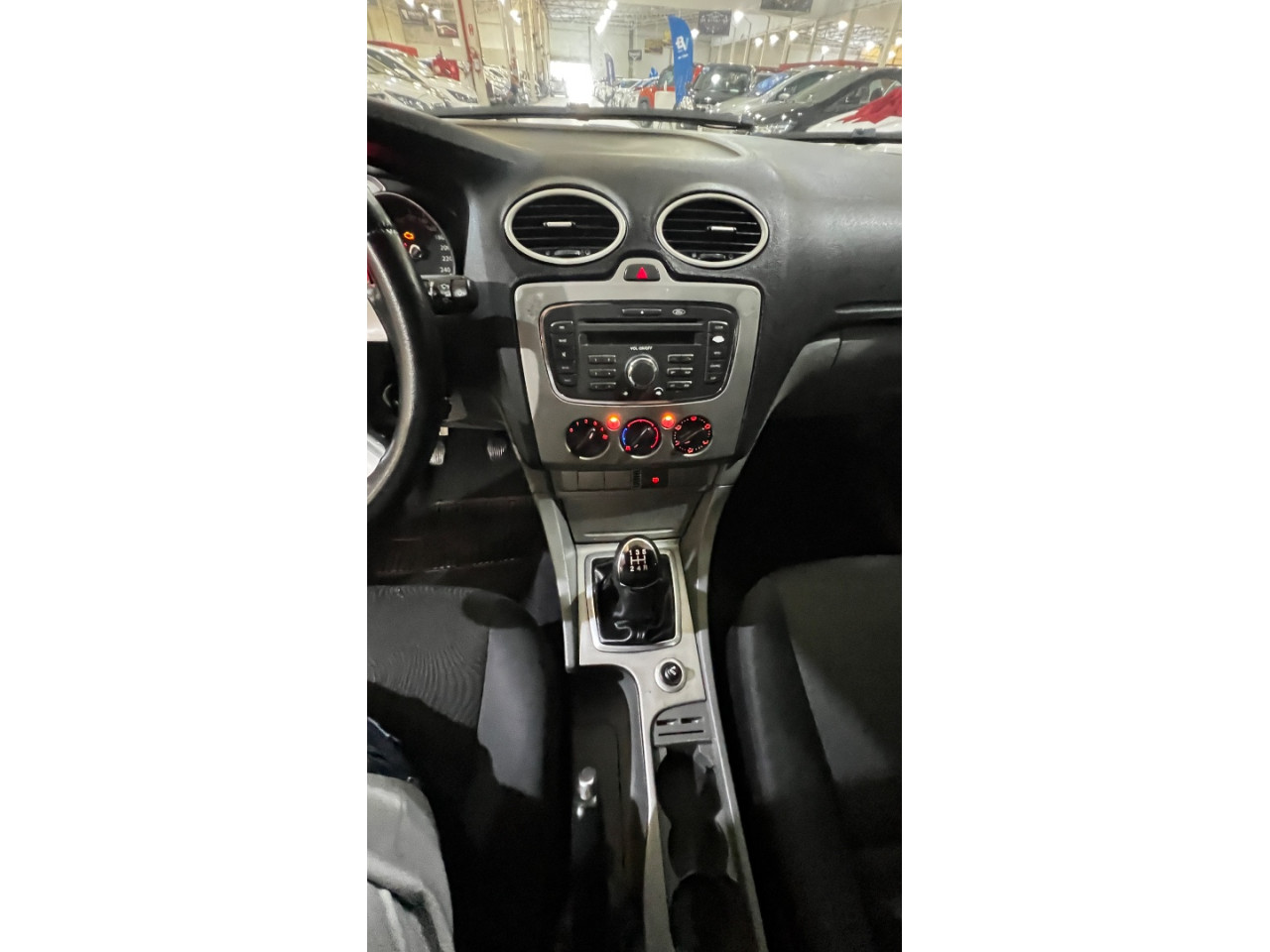 Focus Hatch 1.6 4P GLX