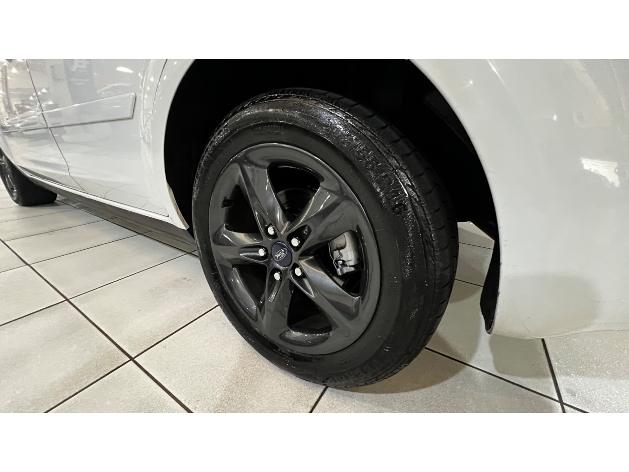 Focus Hatch 1.6 4P GLX