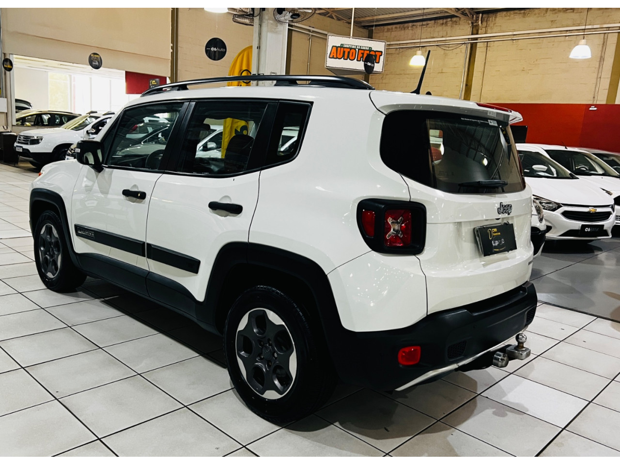 Renegade 1.8 16V 4P FLEX SPORT AUTOMÁTICO