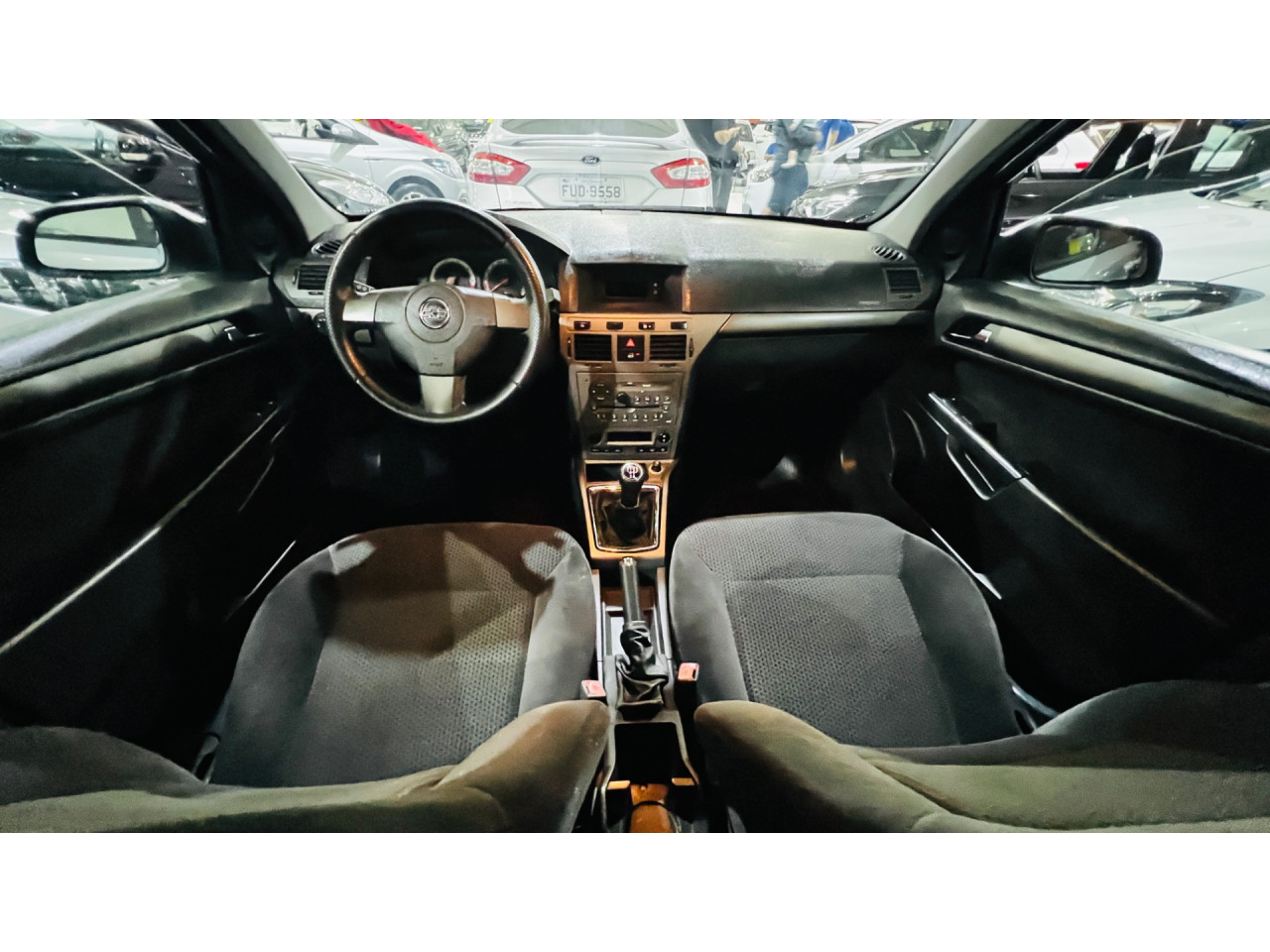Vectra Hatch 2.0 4P FLEX GT