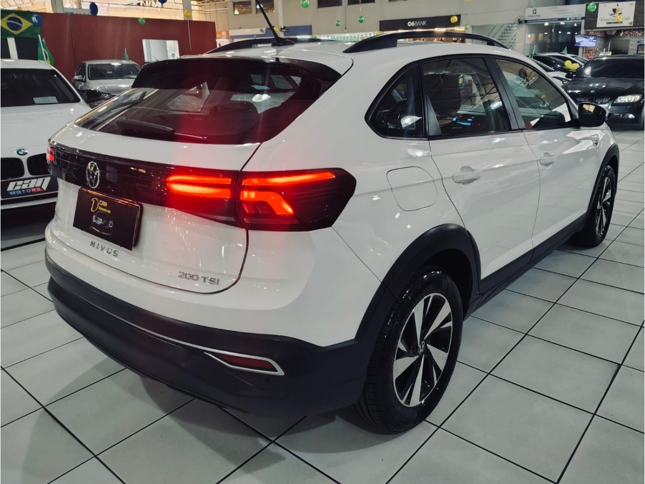 Nivus 1.0 4P FLEX 200 TSI COMFORTLINE TURBO AUTOMÁTICO