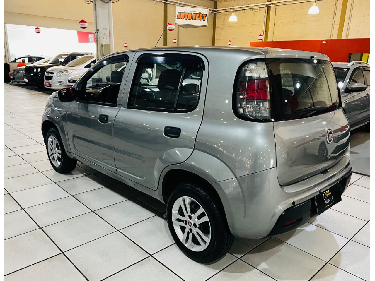 Uno 1.0 4P FLEX ATTRACTIVE