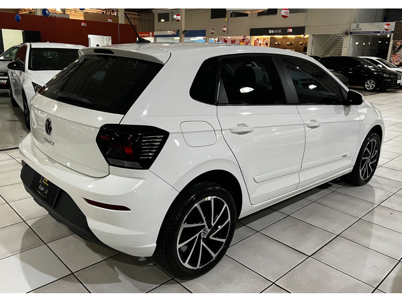 Polo Hatch 1.0 4P MPI TRACK