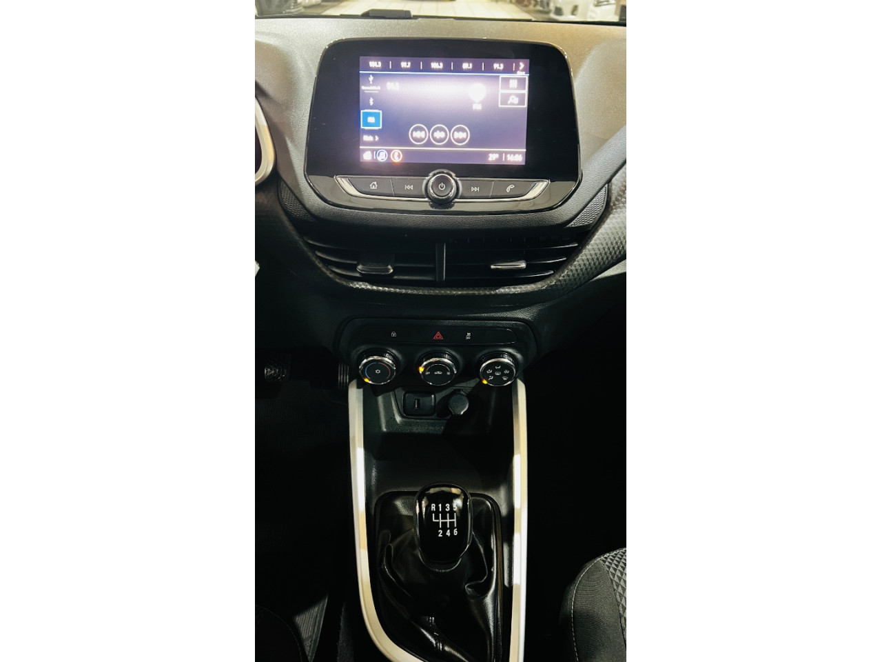 Onix Hatch 1.0 4P FLEX LT
