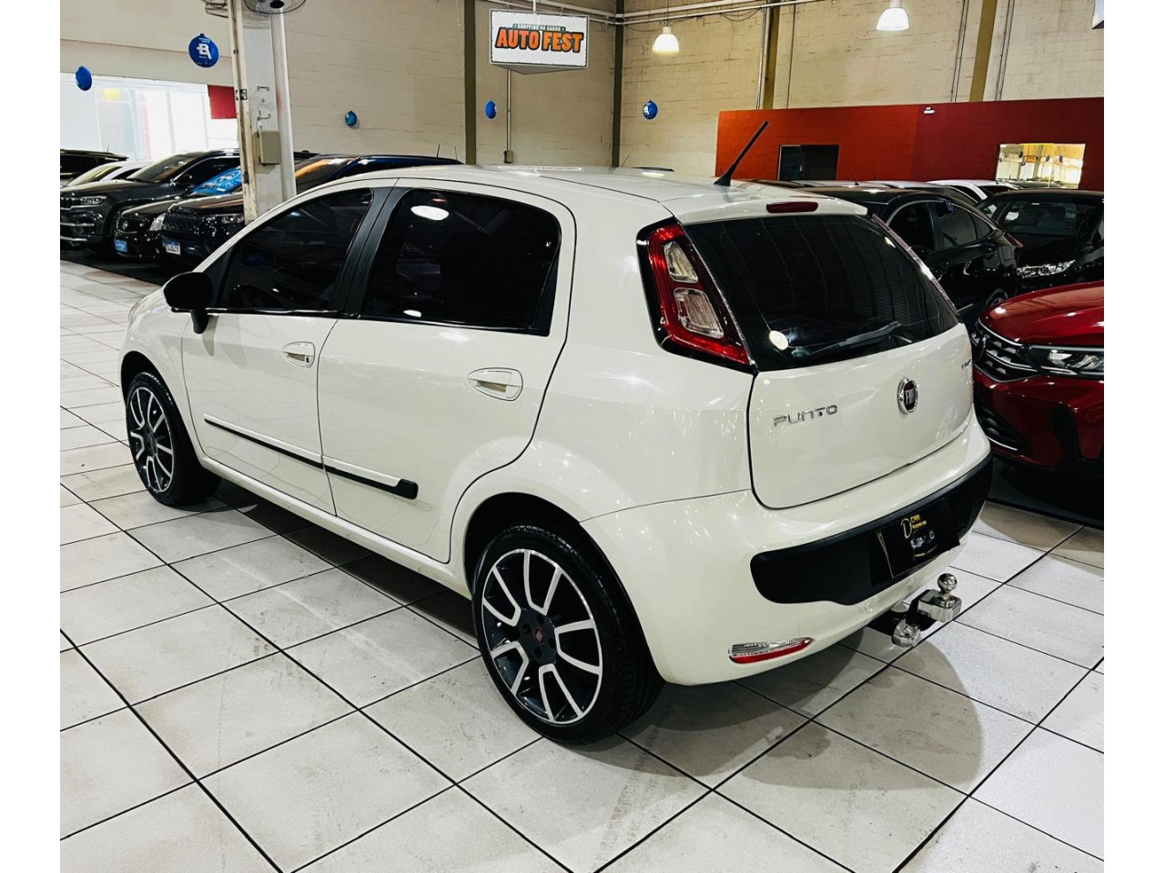 Punto 1.4 4P ATTRACTIVE FLEX