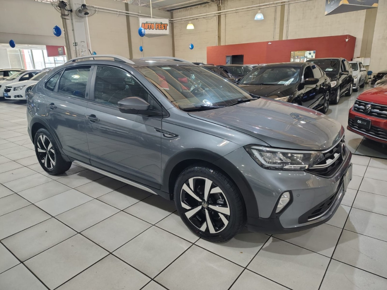 Nivus 1.0 4P FLEX 200 TSI HIGHLINE TURBO AUTOMÁTICO