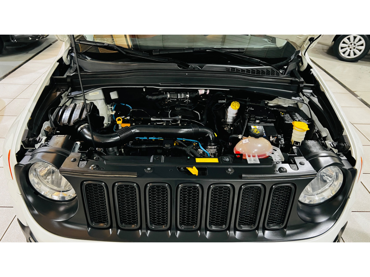 Renegade 1.8 16V 4P FLEX SPORT AUTOMÁTICO