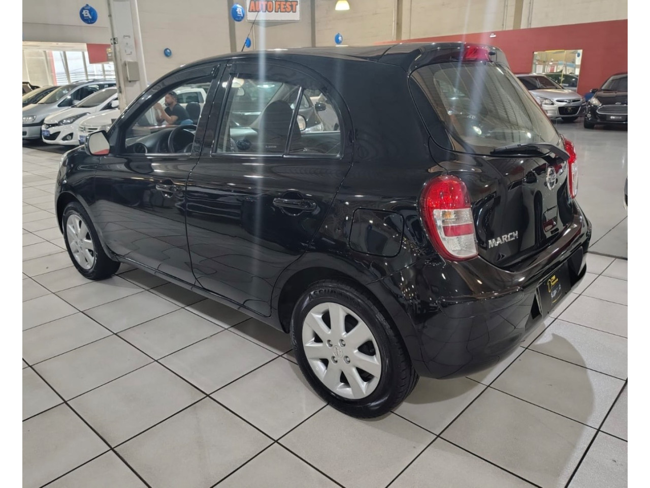 March 1.6 16V 4P SV FLEX