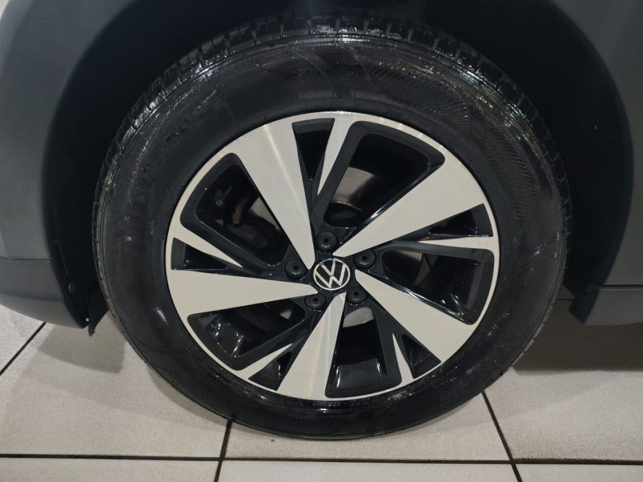 Nivus 1.0 4P FLEX 200 TSI COMFORTLINE TURBO AUTOMÁTICO