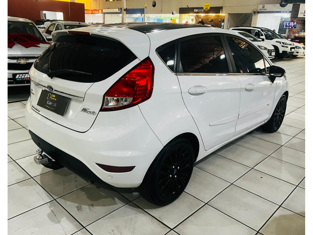Fiesta Hatch 1.6 4P TITANIUM FLEX AUTOMÁTICO