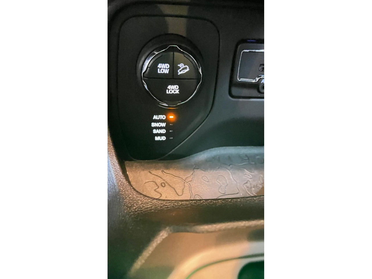 Renegade 2.0 16V 4P TURBO DIESEL LONGITUDE 4X4 AUTOMÁTICO