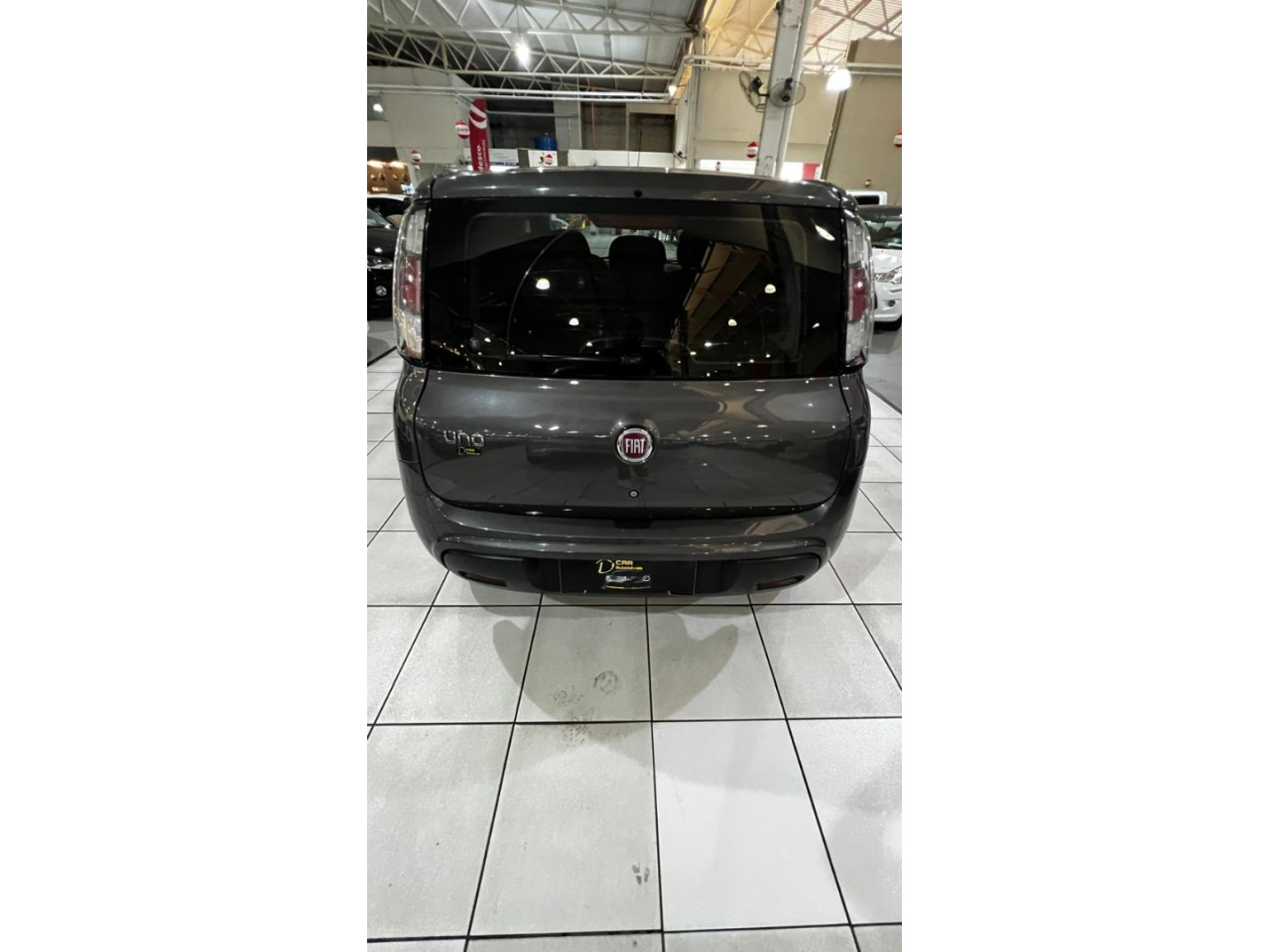 Uno 1.0 4P FLEX ATTRACTIVE