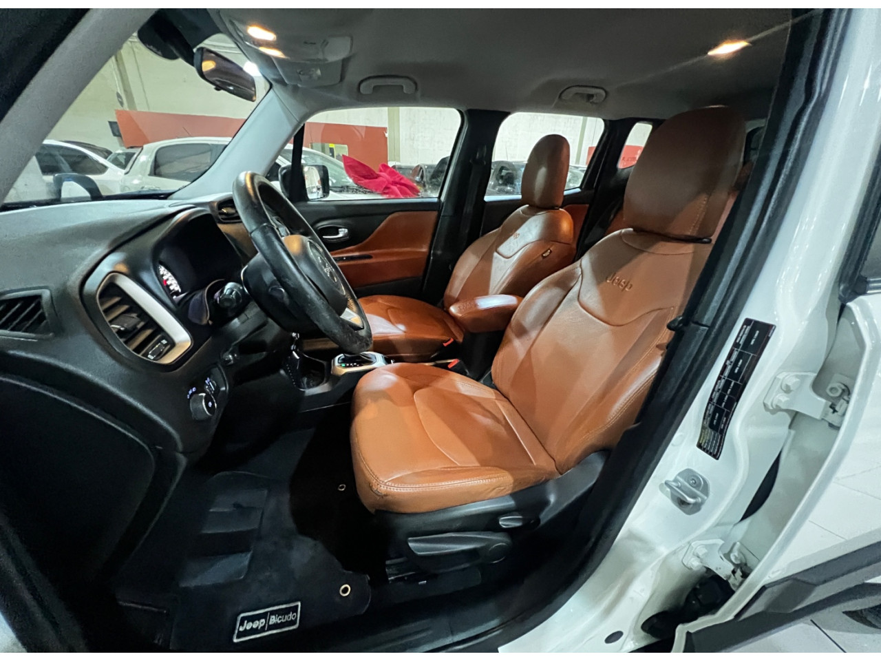 Renegade 1.8 16V 4P FLEX SPORT AUTOMÁTICO