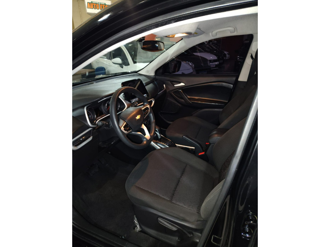 Tracker 1.0 4P FLEX TURBO AUTOMÁTICO