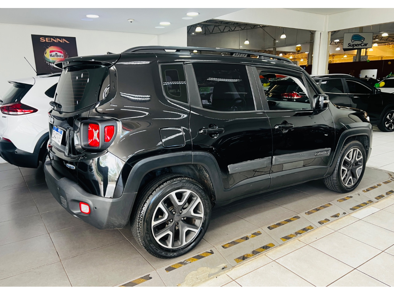 Renegade 2.0 16V 4P TURBO DIESEL LONGITUDE 4X4 AUTOMÁTICO