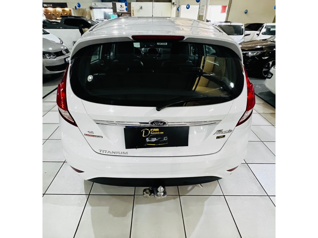 Fiesta Hatch 1.6 16V 4P FLEX TITANIUM POWERSHIFT AUTOMÁTICO