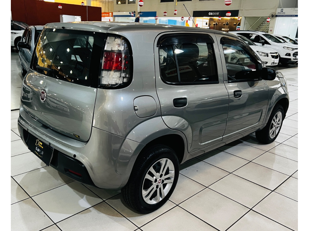 Uno 1.0 4P FLEX ATTRACTIVE