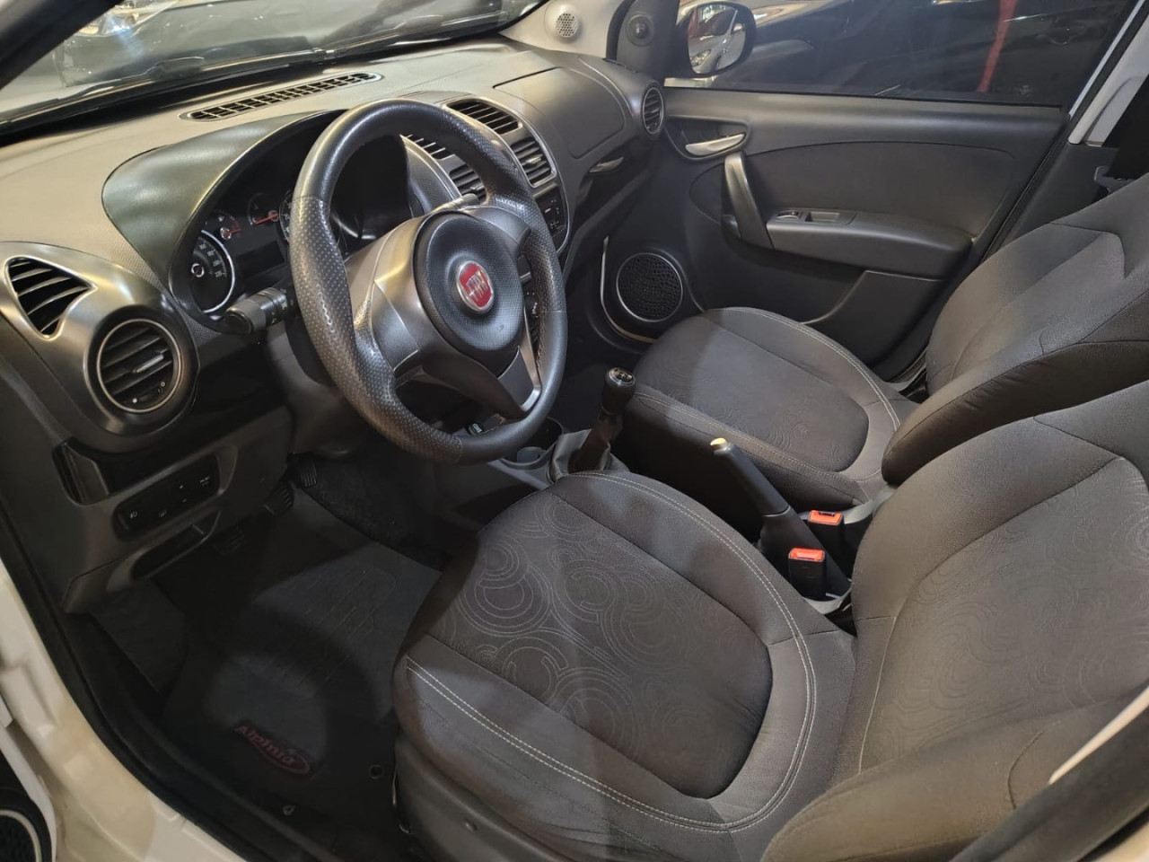 Grand Siena 1.4 4P EVO ATTRACTIVE FLEX