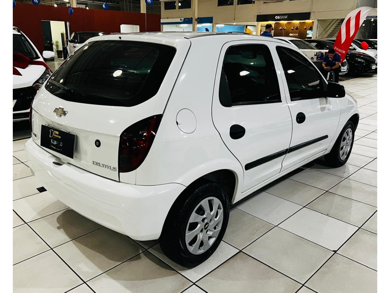 Celta 1.0 4P LS FLEX