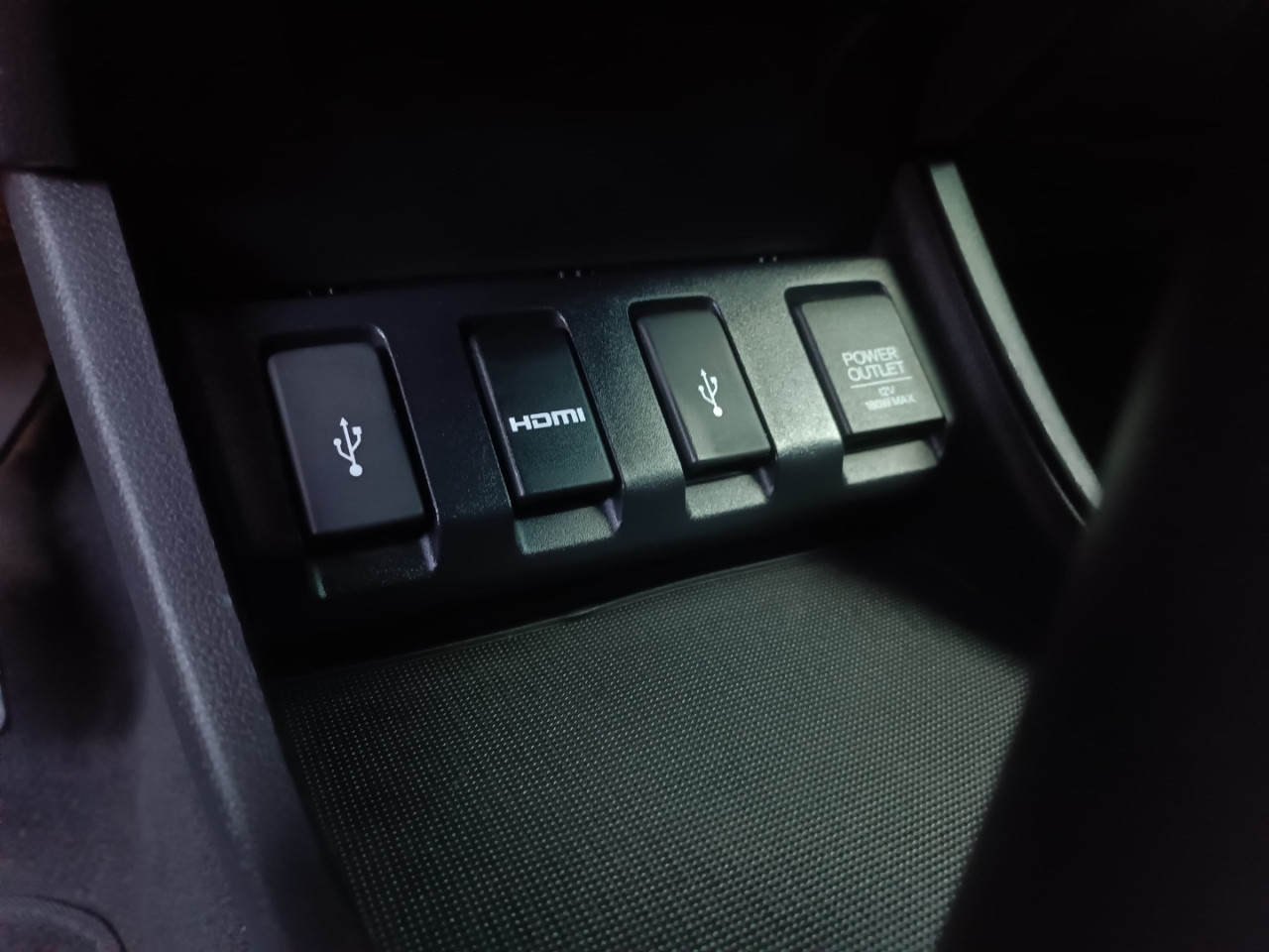 HR-V 1.8 16V 4P TOURING FLEX AUTOMÁTICO CVT