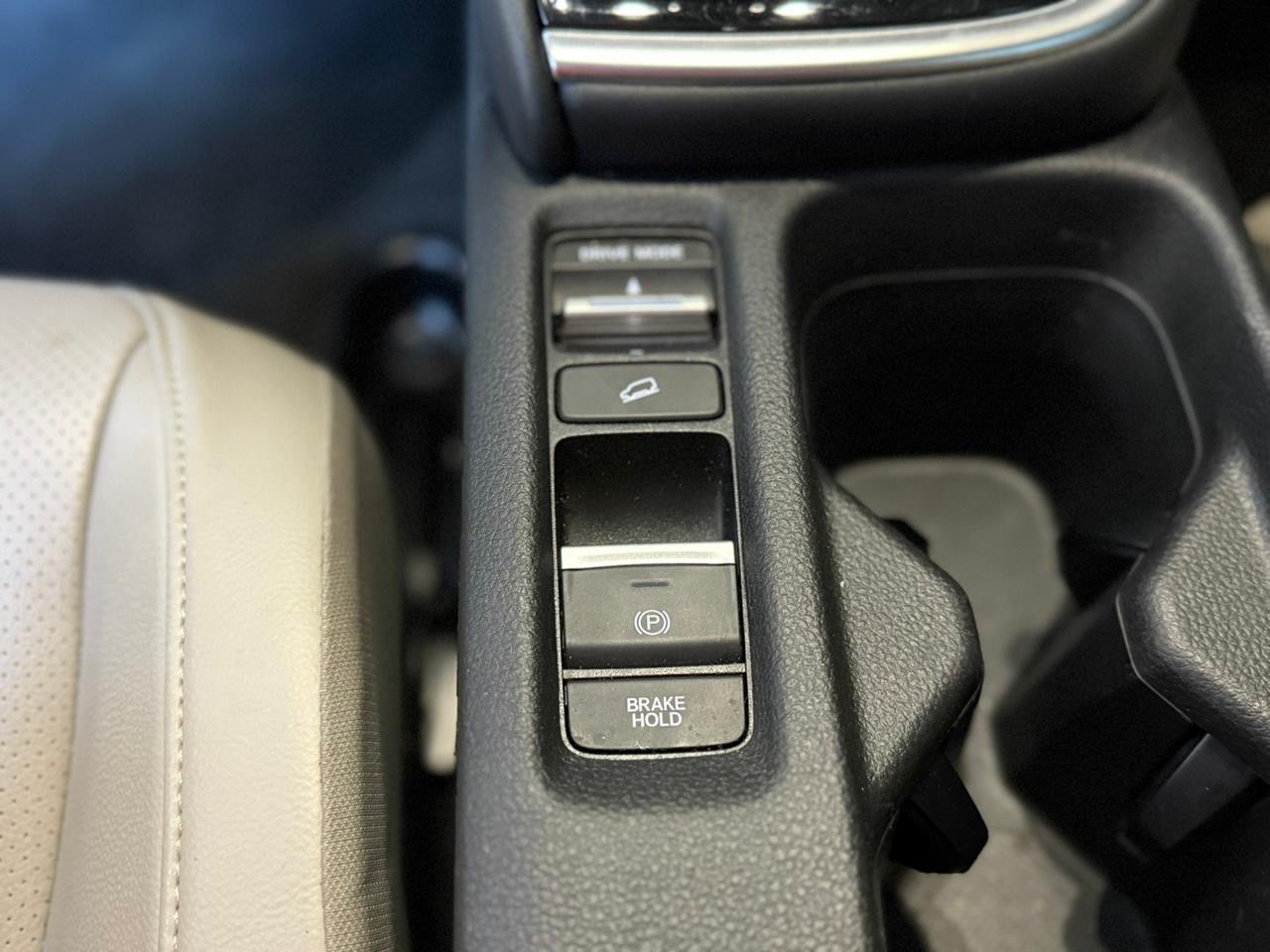HR-V 1.5 16V 4P FLEX TOURING TURBO AUTOMÁTICO CVT
