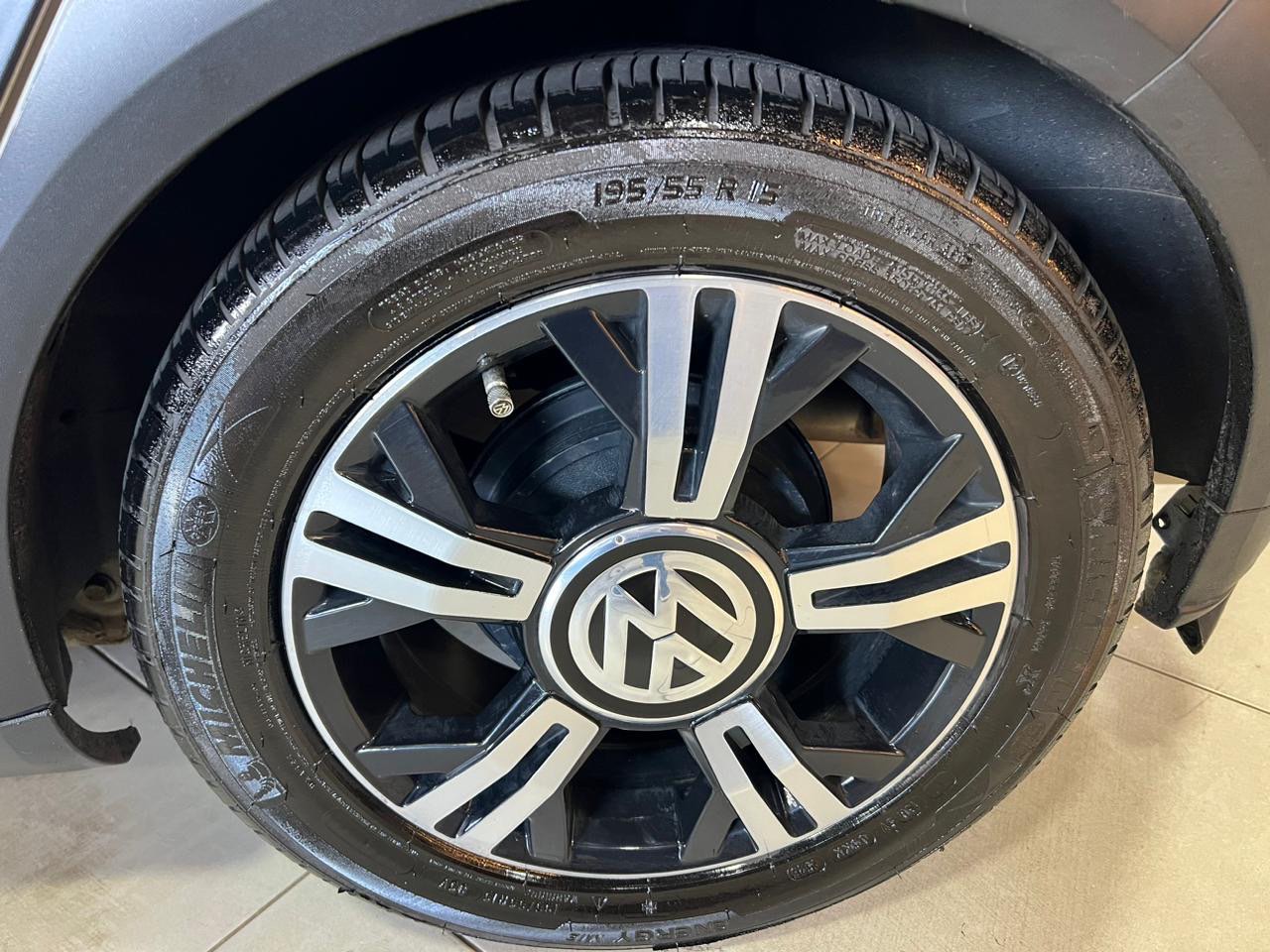 UP 1.0 4P FLEX 170 TSI XTREME