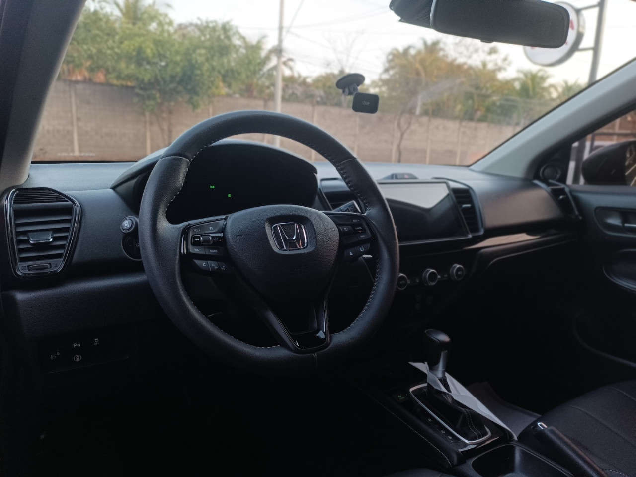 City Hatch 1.5 16V 4P FLEX TOURING AUTOMÁTICO CVT