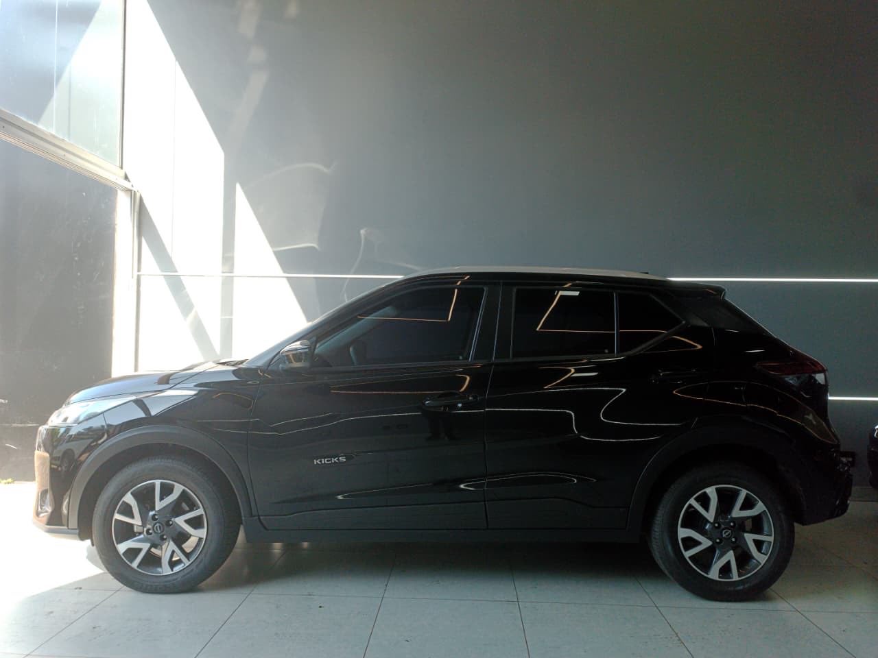 NISSAN Kicks 1.6 16V 4P FLEXSTART SENSE XTRONIC AUTOMÁTICO CVT