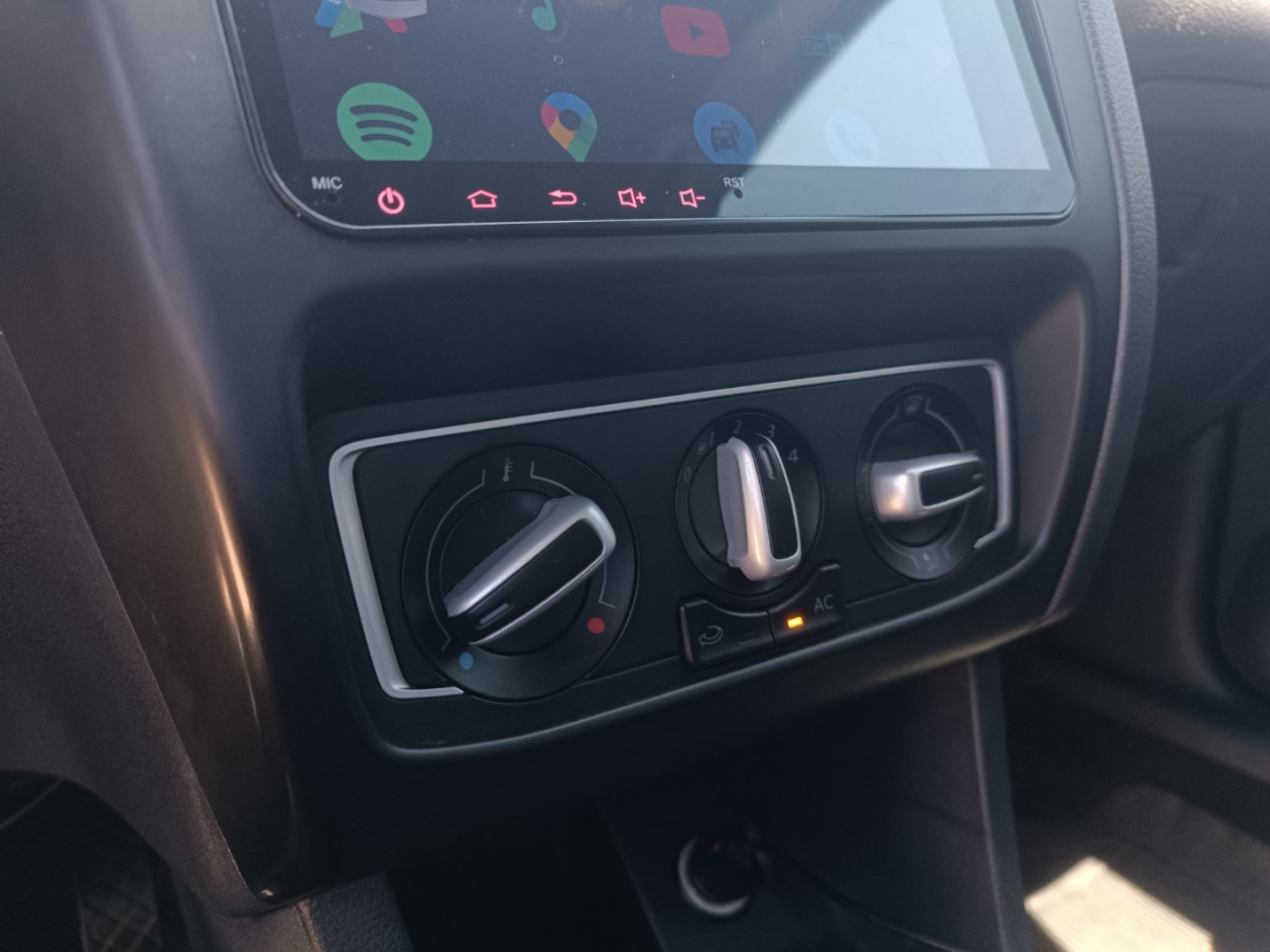 VOLKSWAGEN Fox 1.6 4P RUN FLEX