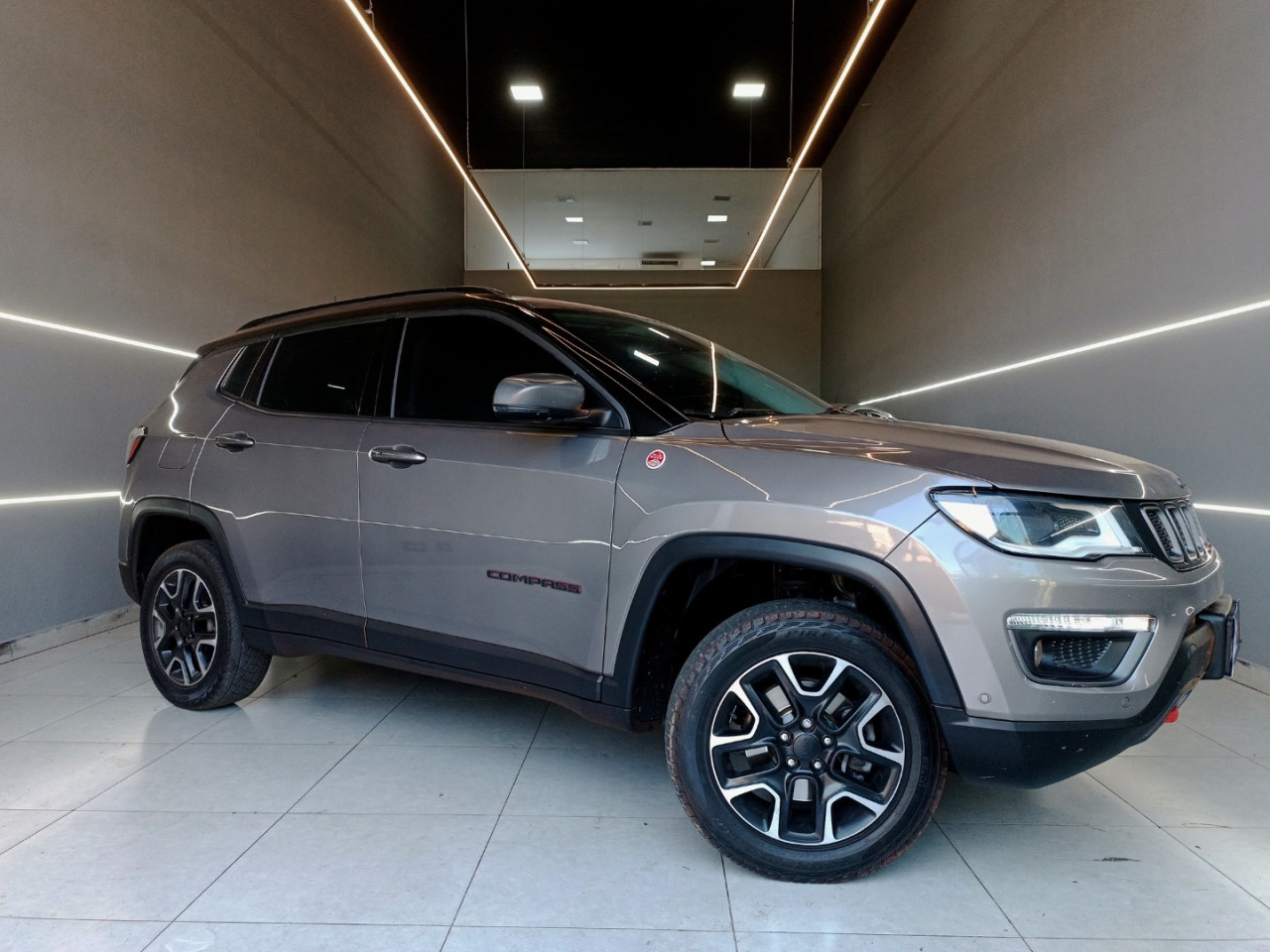 Compass 2.0 16V 4P 350 TRAILHAWK 4X4 TURBO DIESEL AUTOMÁTICO