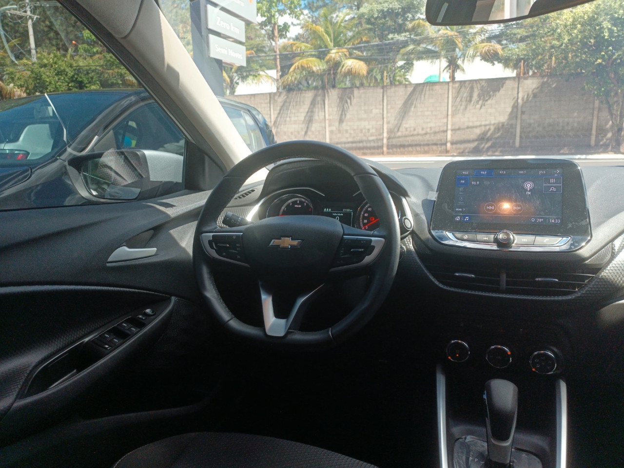 CHEVROLET Onix Hatch 1.0 4P FLEX LTZ TURBO AUTOMÁTICO