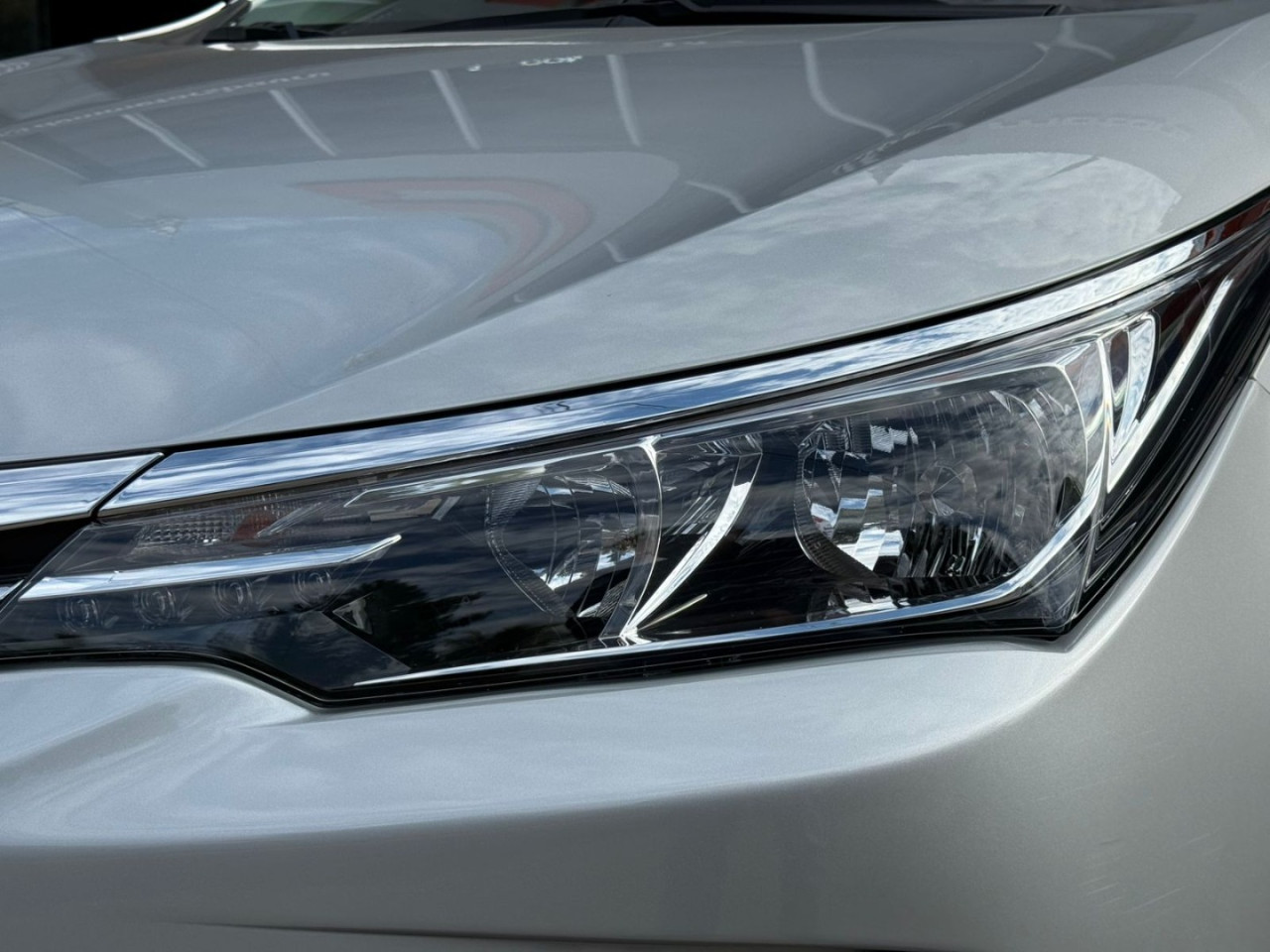 Corolla 1.8 16V 4P GLI AUTOMÁTICO