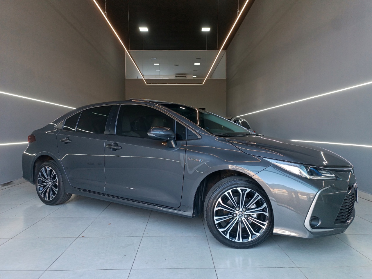 Corolla 1.8 16V 4P FLEX HÍBRIDO ALTIS A PREMIUM AUTOMÁTICO CVT