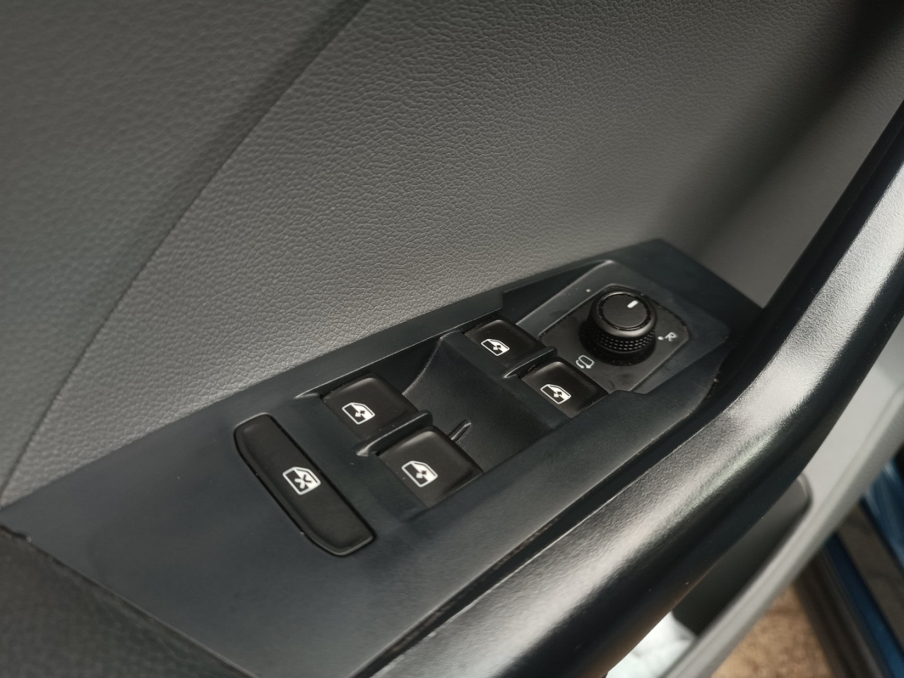 VOLKSWAGEN T-Cross 1.0 4P 200 TSI FLEX AUTOMÁTICO