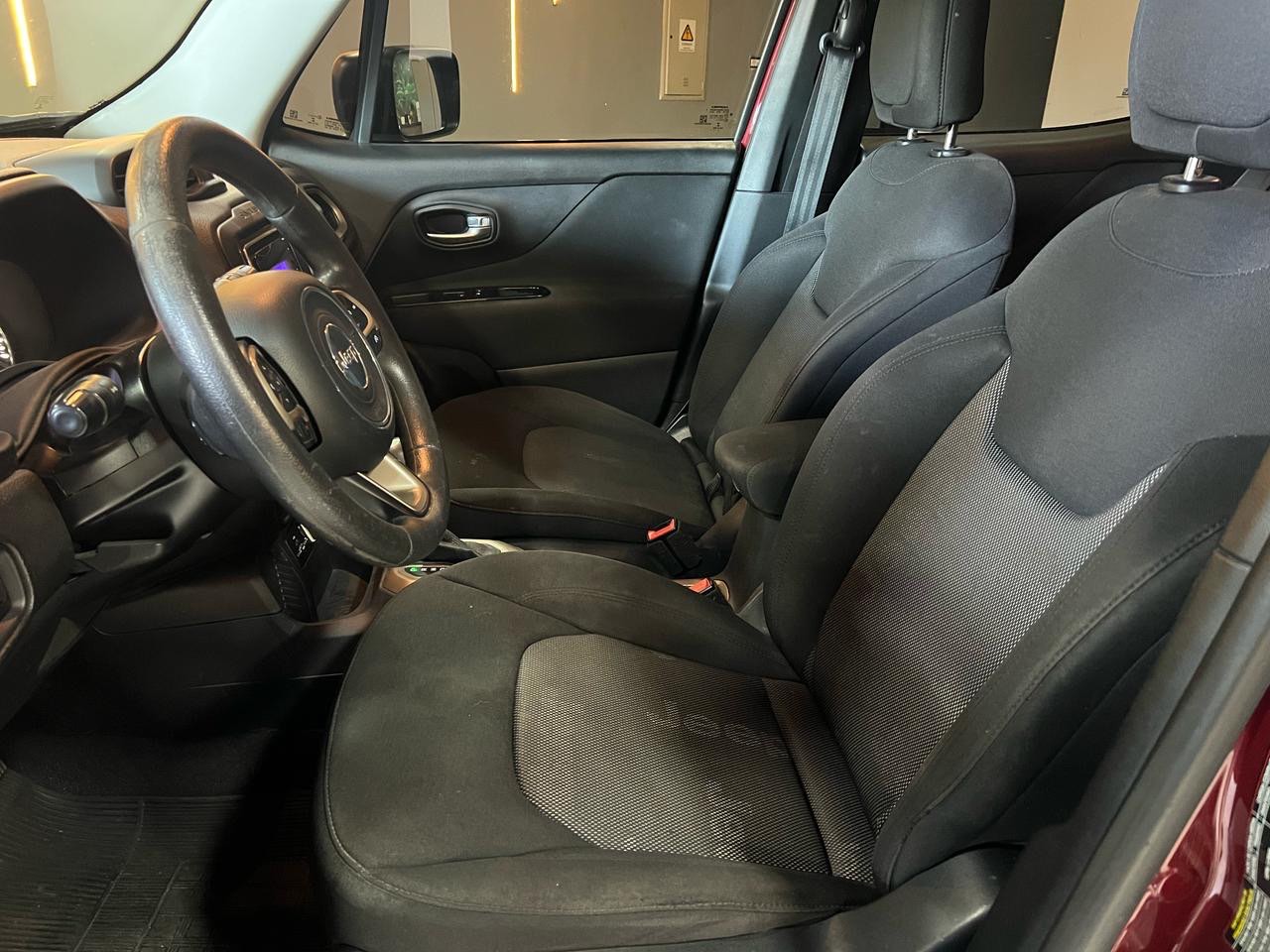 Renegade 1.8 16V 4P FLEX SPORT AUTOMÁTICO