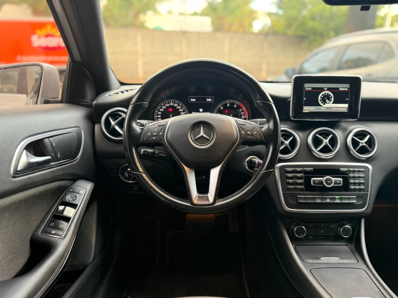 A 200 1.6 16V 4P TURBO AUTOMÁTICO