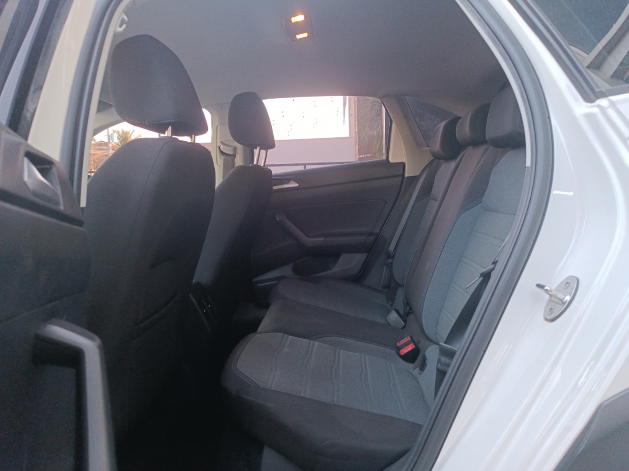 Nivus 1.0 4P FLEX 200 TSI COMFORTLINE TURBO AUTOMÁTICO