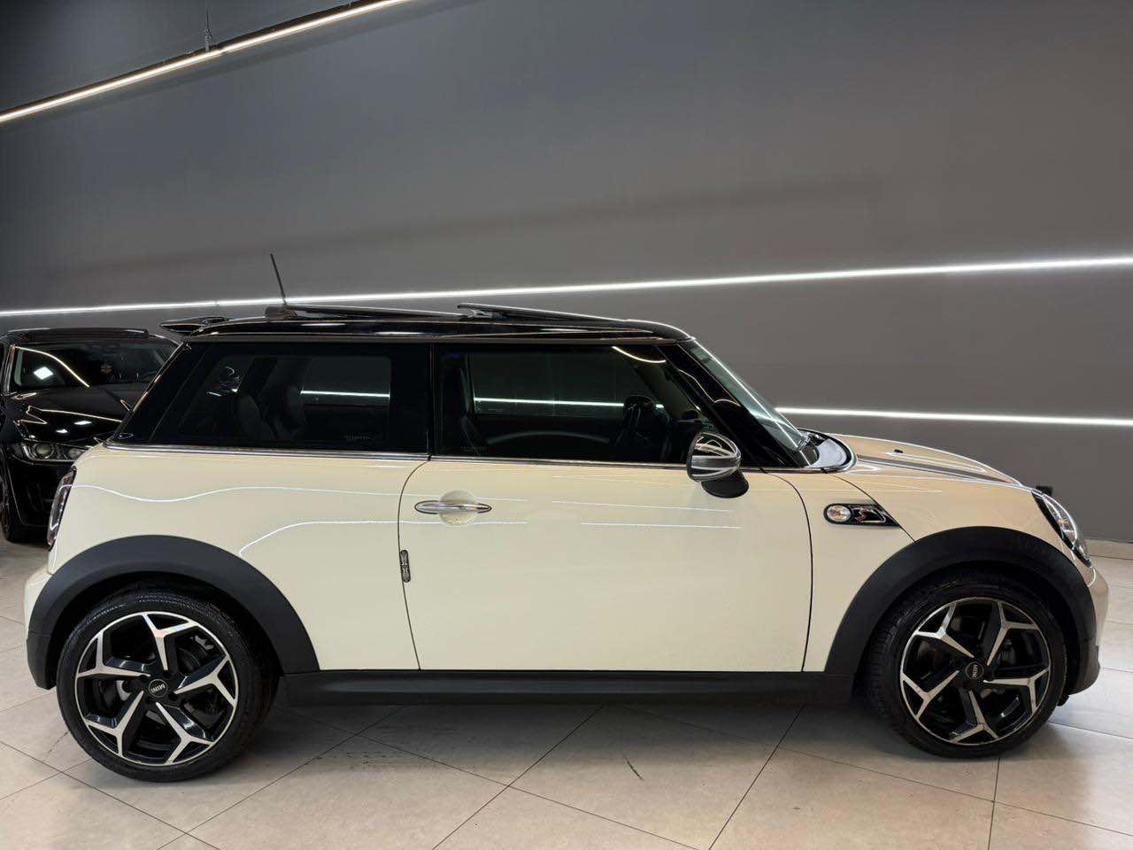 Cooper 1.6 16V JOHN COOPER WORKS