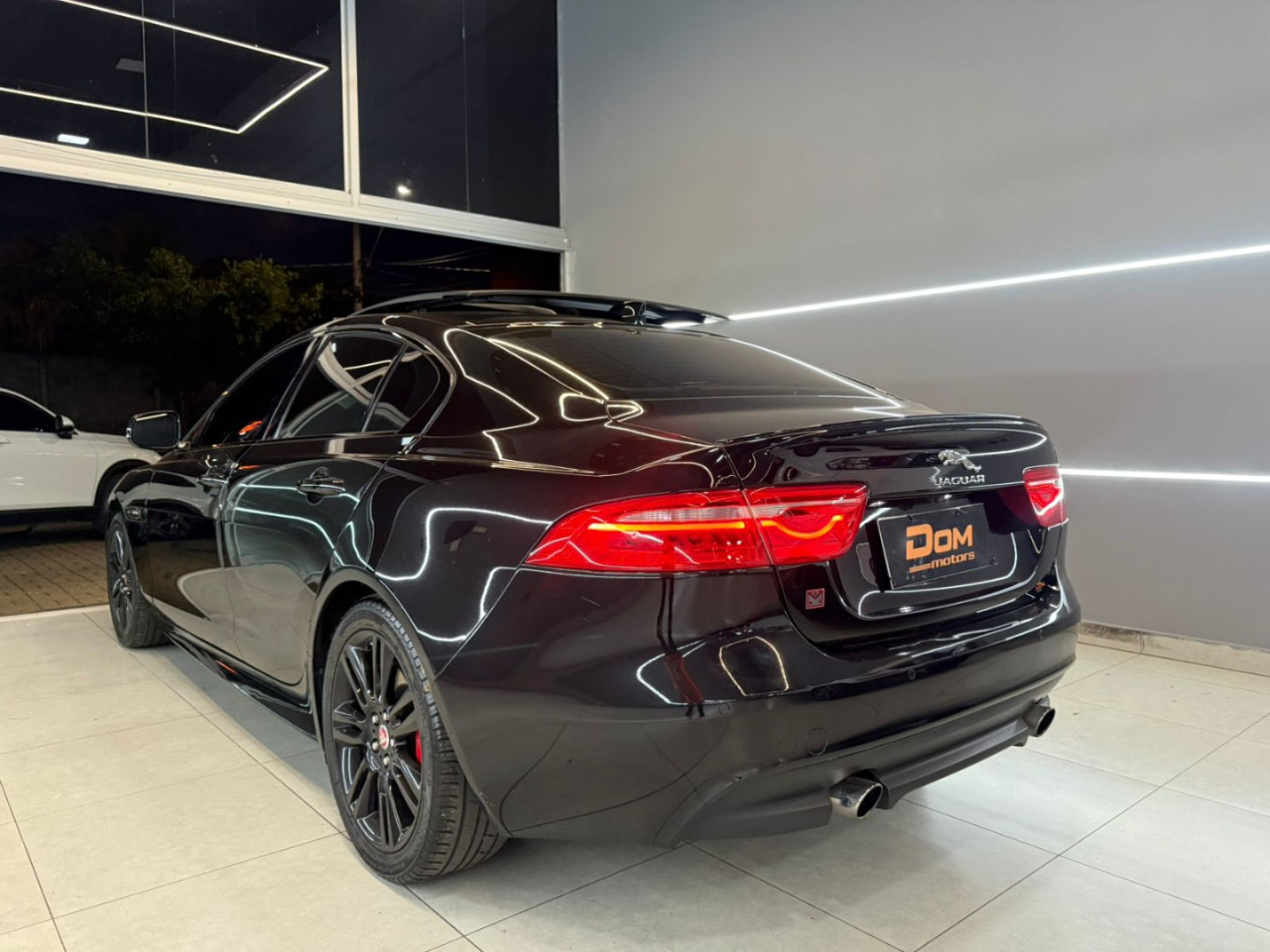 XE 2.0 16V 4P SI4 R-SPORT TURBO AUTOMÁTICO