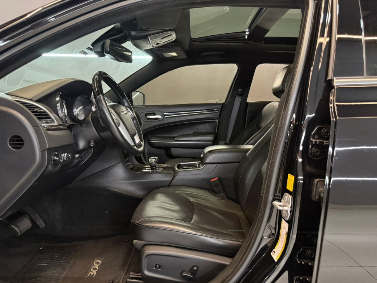 300 C 3.6 V6 24V 4P AUTOMÁTICO