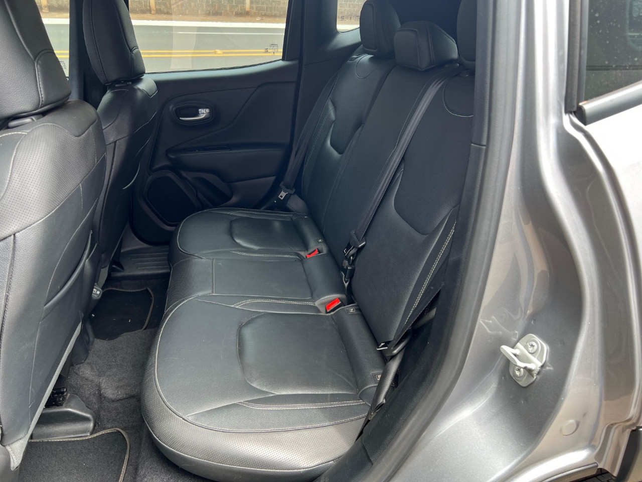 JEEP Renegade 1.3 16V 4P FLEX T270 LONGITUDE TURBO AUTOMÁTICO