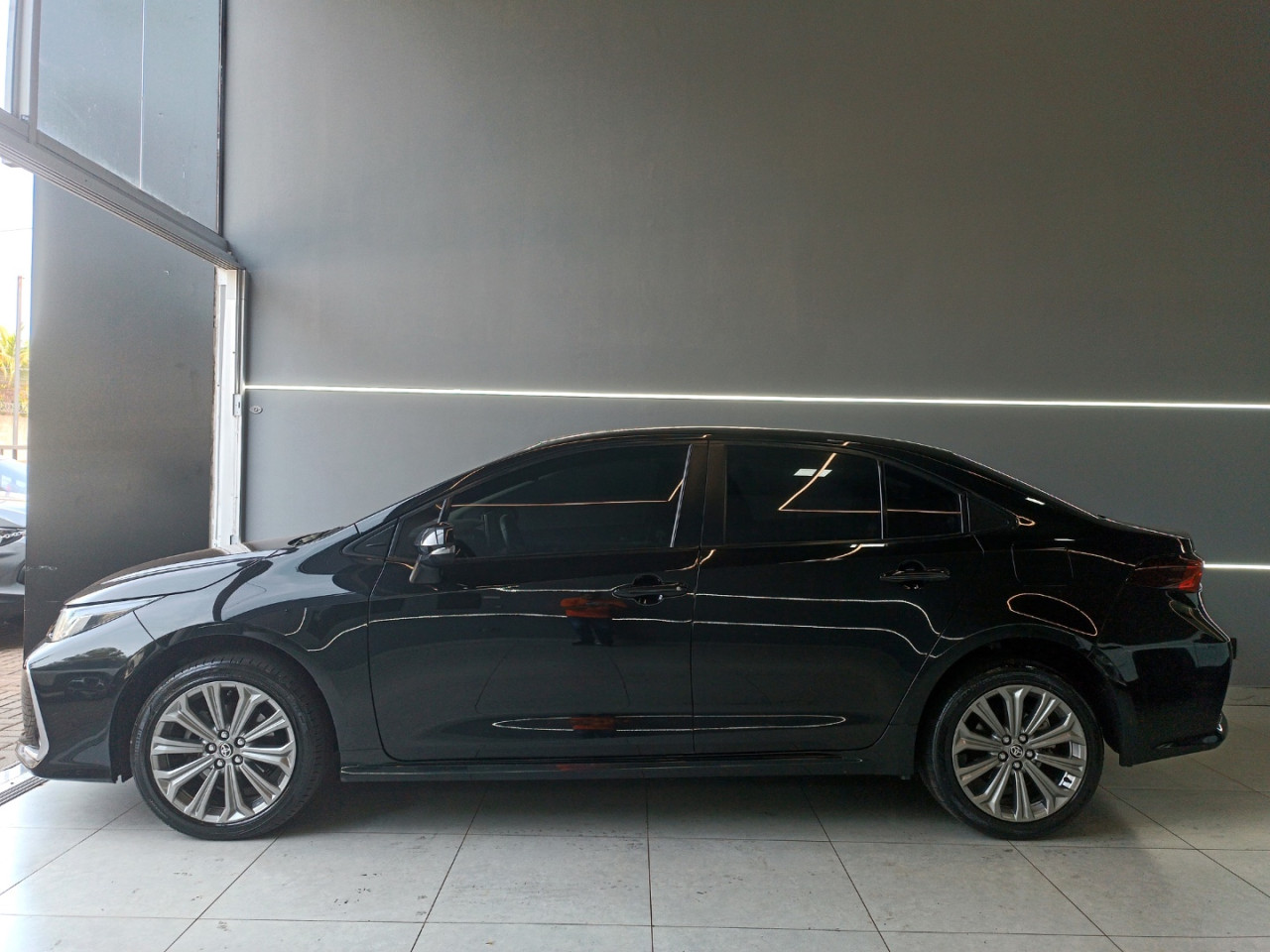 Corolla 2.0 16V 4P FLEX XEI DIRECT SHIFT AUTOMÁTICO CVT