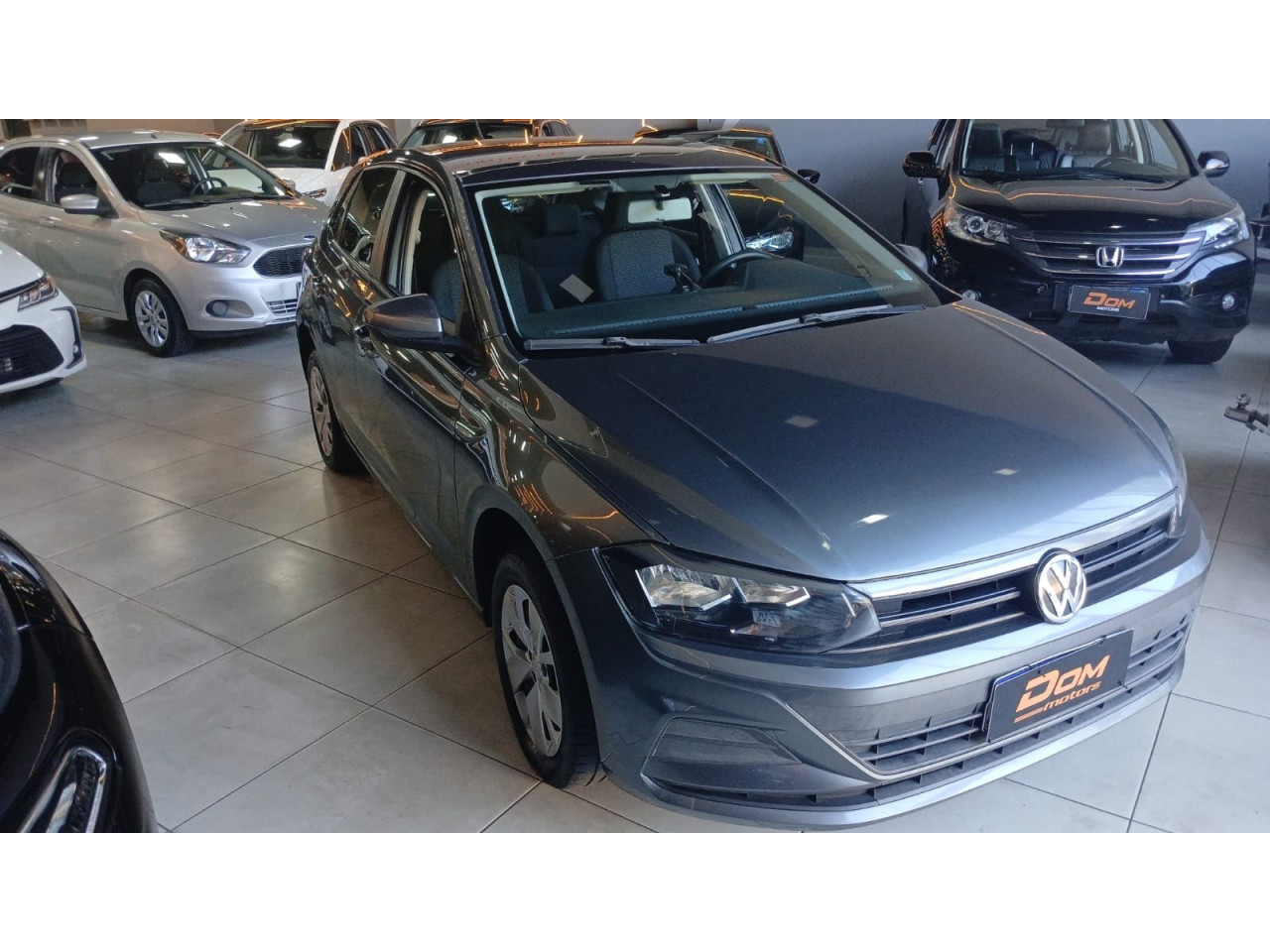 Polo Hatch 1.0 4P MPI